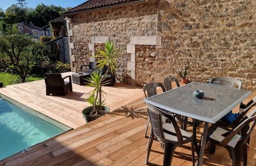 Piegut-Pluviers Bed & Breakfast | L'Atrium