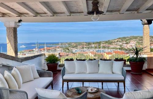 Porto Rotondo Apartment | L'attico del porto
