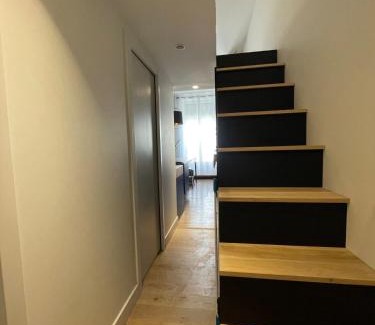 Grenoble City Centre Apartment | l atypique d Édouard