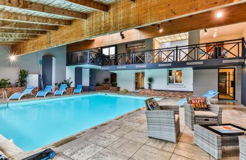 Challans House | L'atypique - Piscine intérieure - Wifi