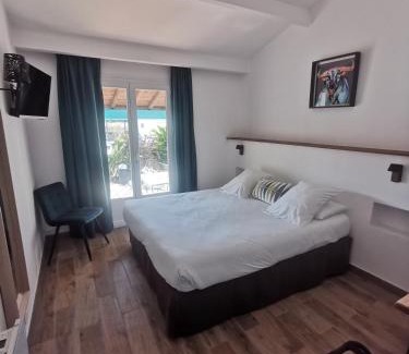 Saintes-Maries-de-la-Mer Hotel | L'auberge Camarguaise