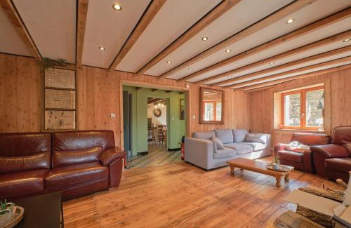 Besse House | L'auberge du Bati