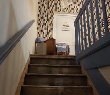 Tournus Apartment | L'Auberge du Docteur Privey - Free & secure Park Bike - Voie Bleue