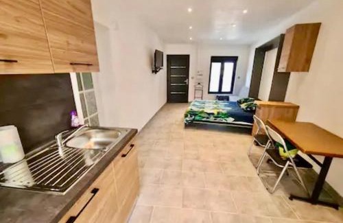 Saint-Amand-les-Eaux House | L Auberge du mont des bruyeres PLAIN PIED