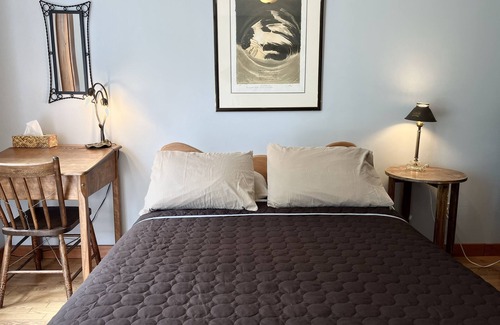Saint Hilarion House | L'Aubergine