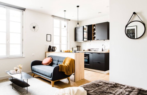Fontenay-le-Comte Apartment | ⭐️L'audacieux⭐️studio renovated fully equipped ⭐️ city center close to amenities