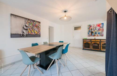 Saint-Cheron Apartment | L'Avant Gardiste ~ Terrasse ~ Barbecue ~ Gare