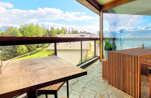 Randogne Apartment | L'AvantGardiste, spacious duplex apartment (6 Bedrooms) with panoramic view