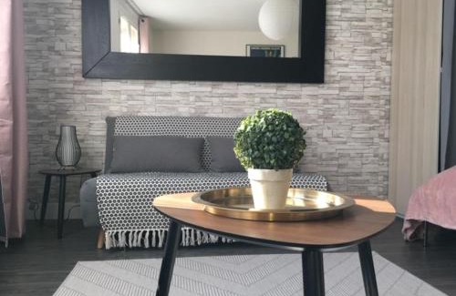 Chartres Apartment | L'aviateur - self check in
