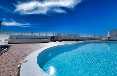 Playa del Cable House | L Azdora La Concha Luxury House-shared pool