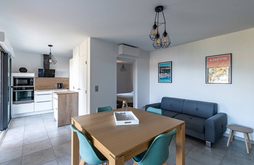 Pietrosella Apartment | L’eclat de Stagnola - Apt splendide vue mer