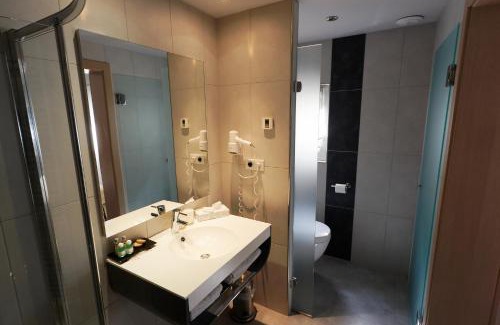 Wissembourg Hotel | L Ecrevisse