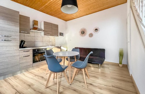 Dampremy Apartment | L'Eden Carolo - Netflix, Wi-Fi, 10min Aéroport, Parking gratuit