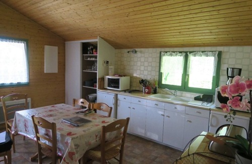 Pont-de-Poitte Ski Chalet | L'Emeraude, for relaxing and hiking among the lakes and waterfalls of the Jura region