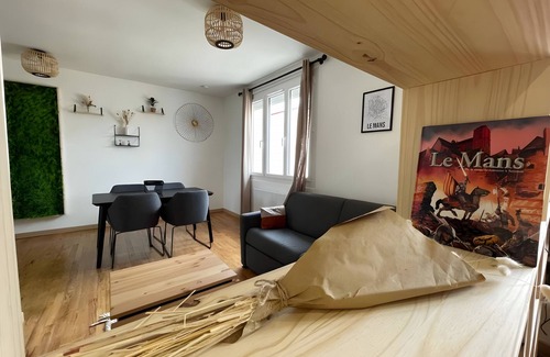 Le Mans Apartment | L'Enchantement - Cinéma - Luxe - 4p -​Rêve au Mans