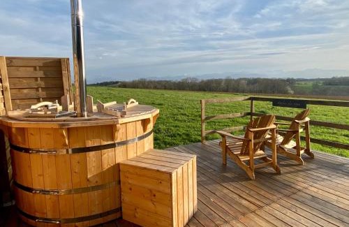 Garderes Bed & Breakfast | L'enclave Insolite - Cabanes avec Piscine et Bains Nordiques