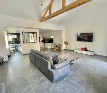 Colombelles House | L’envie d’ailleurs