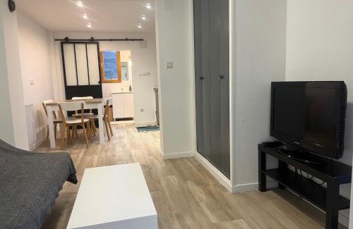 Lessy Apartment | L ermitage Appartement 4 couchages avec terrasse et jardin, à 7 kms de Metz