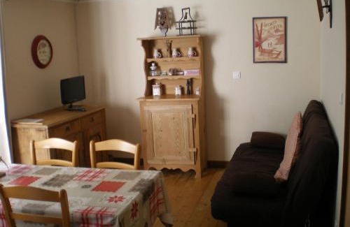 Salins-les-Bains Apartment | L Ermitage ST Roch appartement ST André