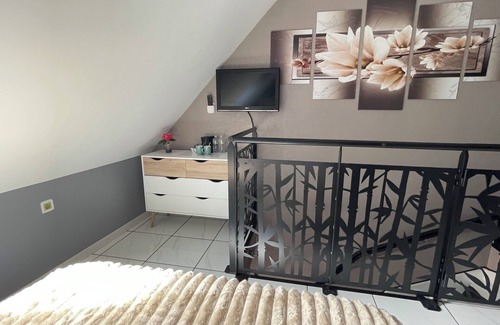 Les Hayes Bed & Breakfast | L'Escale Arc-en-Ciel: Country retreat at the gateway to the Loire Châteaux