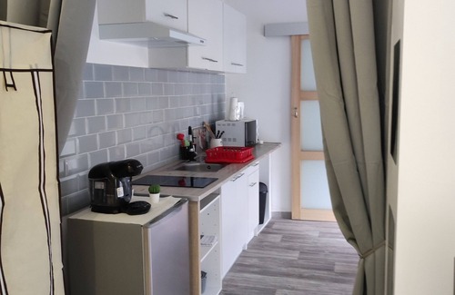 Louvres Apartment | L'escale CDG Airport Parc Astérix