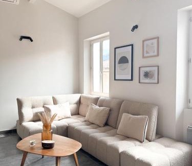 Cassis Apartment | L'Escale - Clim- Parking - Wi-Fi