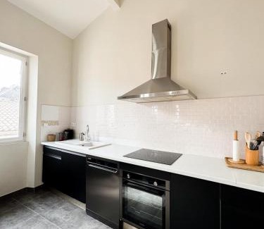 Cassis Apartment | L'Escale - Clim- Parking - Wi-Fi
