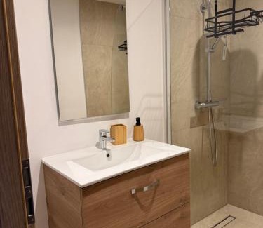 Rehaincourt Apartment | L'Escale de l'Hirondelle