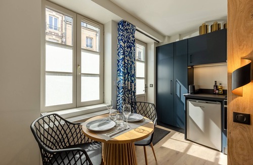 Honfleur Apartment | L'Escale du Vieux Port - Studio Ground Floor 2P - Airco
