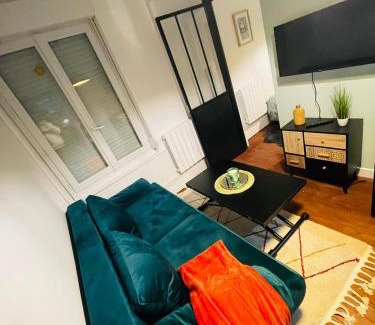 Henriville Apartment | L'escapade avec salle de sport
