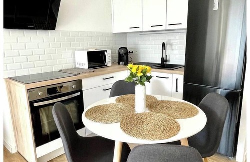 La Petite Motte Apartment | L'Escapade Bohème - swimming pool, beaches & idleness
