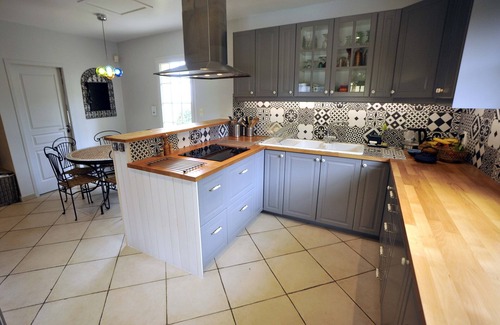 Le Boulou Villa | L'ESCAPADE charming villa in a quiet location large pool magnificent view