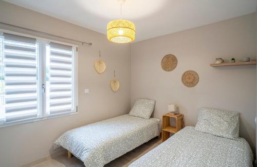 Nexon Apartment | L'Escapade du Petit Mas - Appt climatisé