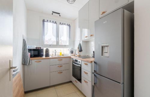 Poincare - Foch - Anatole France - Croix de Bourgogne Apartment | L'Escapade Foch