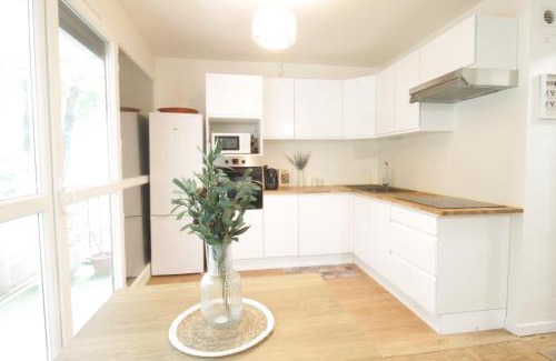 Savigny-sur-Orge Apartment | L'Escapade - Hypercentre 5' RER C Paris - Orly 15 min