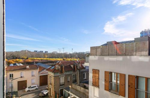 Le Kremlin-Bicetre Apartment | L'Escapade Paris