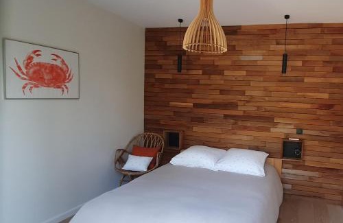 Quend House | L'escapade suspendue - logement Le Cèdre Rouge, vue pinède et spa