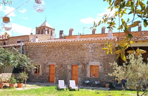 Sant Jordi Desvalls House | L'espigol "antiga era"