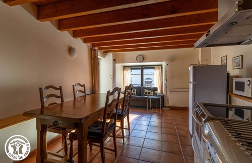 Besse-en-Chandesse House | L'establou - Besse-et-saint-anastaise
