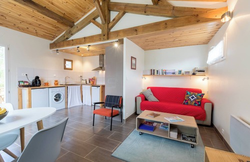 Linxe House | L'Estantada: Sauna - Jacuzzi - 100% Private