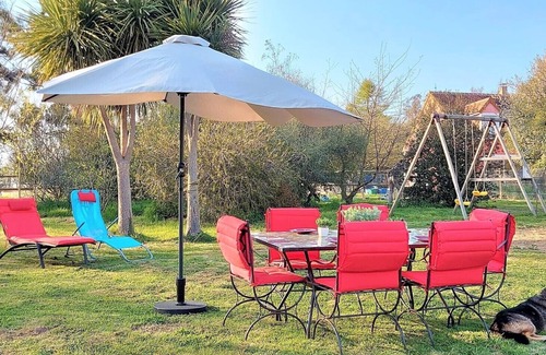 Portbail House | L' Etoile Bleue, 6 mns sea, Port Bail area, charming house, 5 persons