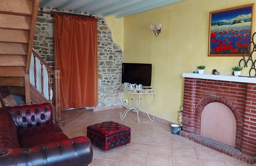 Portbail House | L' Etoile Bleue, 6 mns sea, Port Bail area, charming house, 5 persons