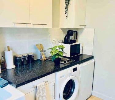 La Metare - Le Portail Rouge Apartment | L'Europe -Parking, Calme-