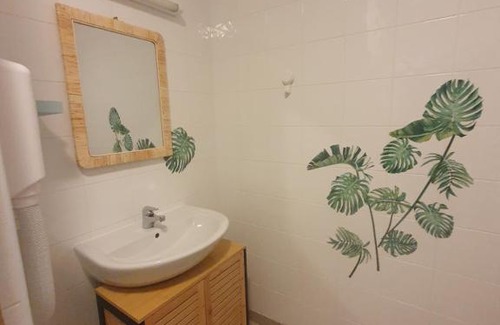Cuxac-Cabardes Hotel | L EVASION