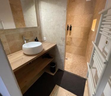 Fayence Apartment | L’Evasion la Love Room de Fayence