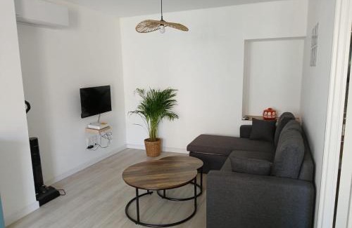 Marlieux Apartment | L exotique