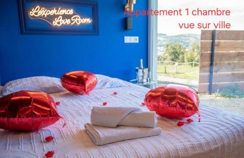 Saint-Jean-Bonnefonds Apartment | L'expérience LOVE ROOM