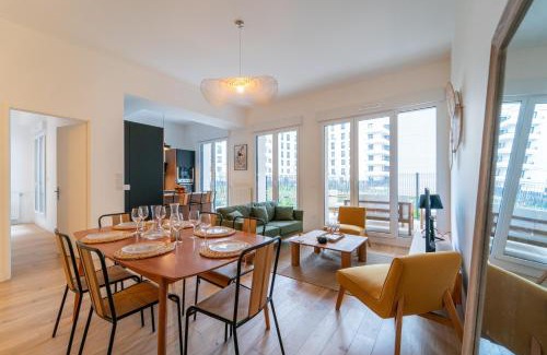 Zone d'amenagement concerte des Docks Apartment | L'Exupéry- Parking privé et à 15min de Paris