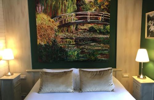 Moret-sur-Loing Hotel | L'Hôtel Le Cheval Noir