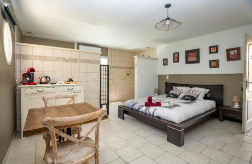 Les Mathes House | L'Hacienda
